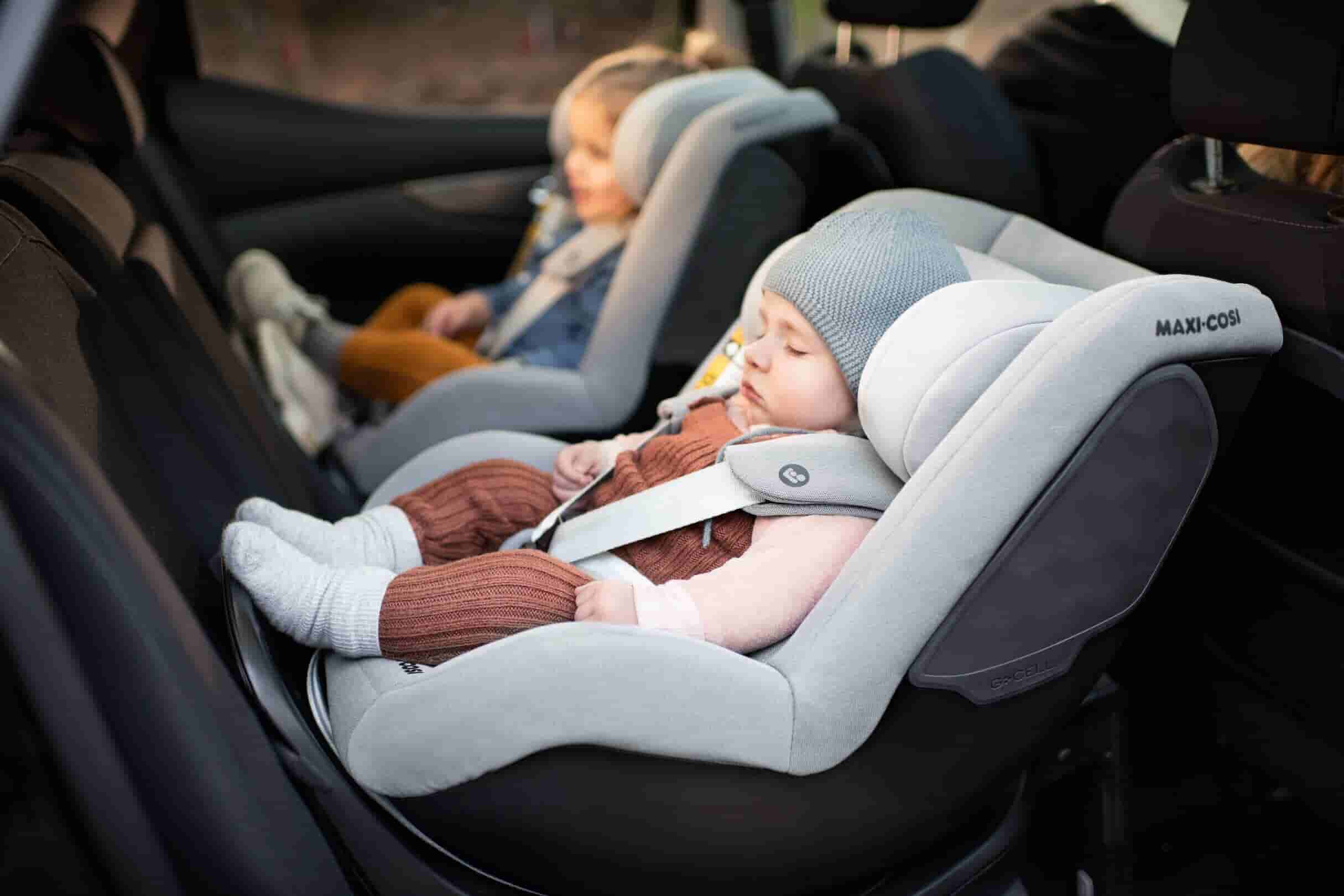 baby i autostol